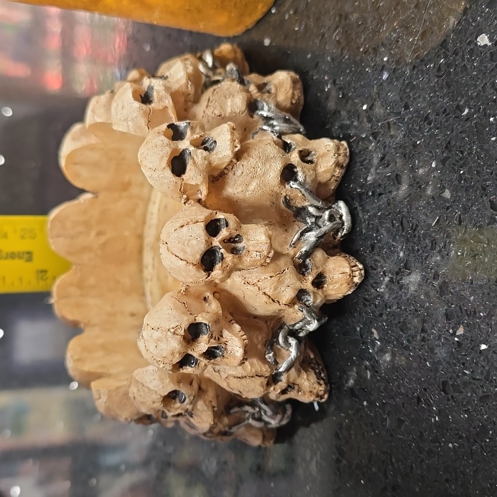 HOST PICK.Vintage Resin Skull Candle Holders with Chains & Ceramic 5 1/2" Plates - Picture 5 of 7